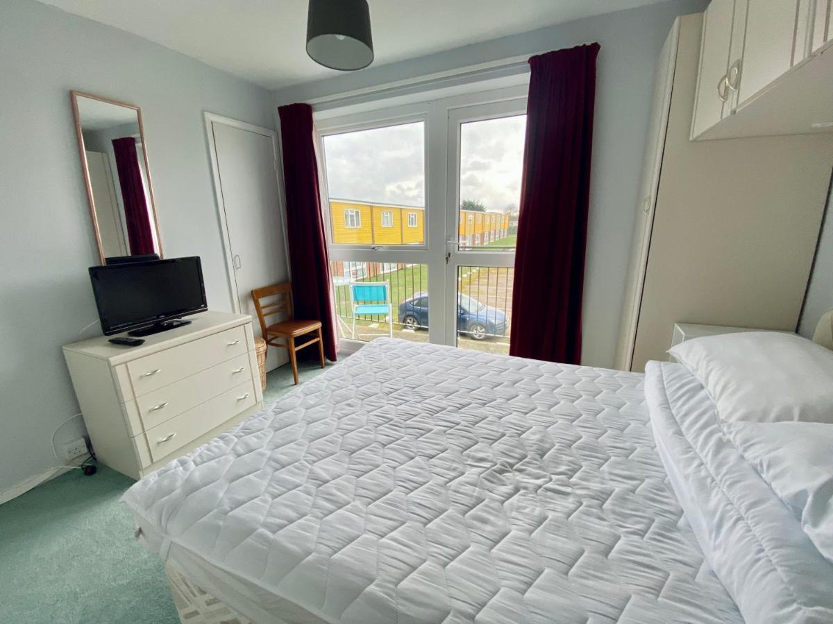 Charming Spacious 3-Bedroom Beach Holiday House, Norfolk Hemsby Dış mekan fotoğraf